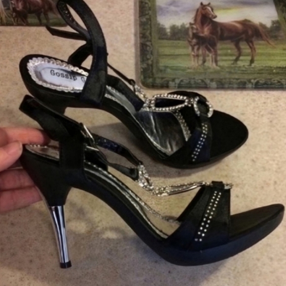 New Sexy Gorgeous Gossip Girl Black High Heel With Metal Heels And Rhinestones - Picture 1 of 1